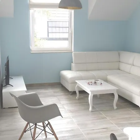 Apartment Ostsee-garten Im Kiefernwald