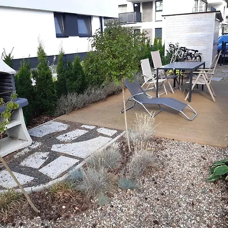 Apartment Ostsee-garten Im Kiefernwald Lukecin